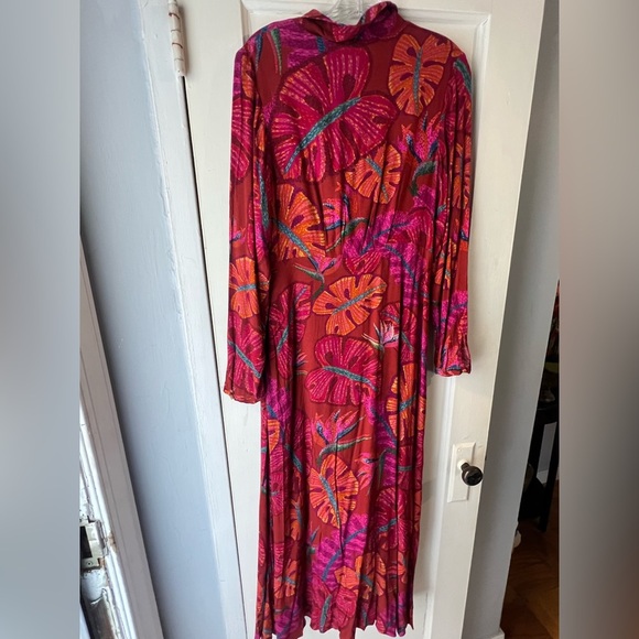 NWT Farm Rio Red Delicate Leaves Maxi Dress M - Picture 6 of 13